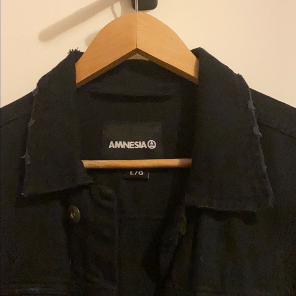 Denim - Picture 3 of 6